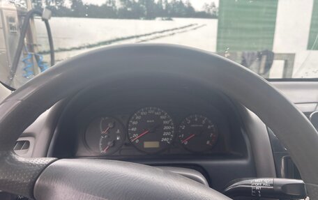 Mazda 626, 2000 год, 200 000 рублей, 12 фотография