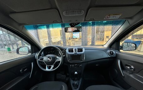 Renault Logan II, 2018 год, 950 000 рублей, 11 фотография