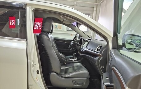 Toyota Highlander III, 2014 год, 2 750 000 рублей, 36 фотография