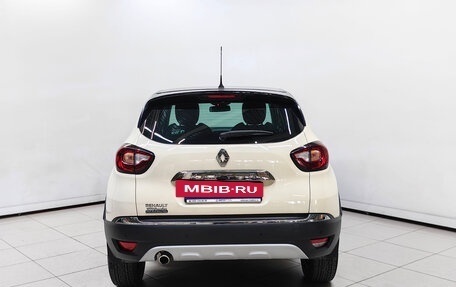 Renault Kaptur I рестайлинг, 2019 год, 1 399 000 рублей, 4 фотография