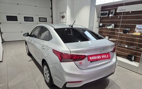Hyundai Solaris II рестайлинг, 2018 год, 959 000 рублей, 6 фотография