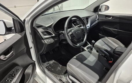 Hyundai Solaris II рестайлинг, 2018 год, 959 000 рублей, 7 фотография