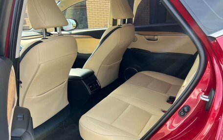 Lexus NX I, 2015 год, 2 500 000 рублей, 10 фотография