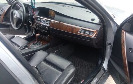 BMW 5 серия, 2005 год, 1 400 000 рублей, 9 фотография