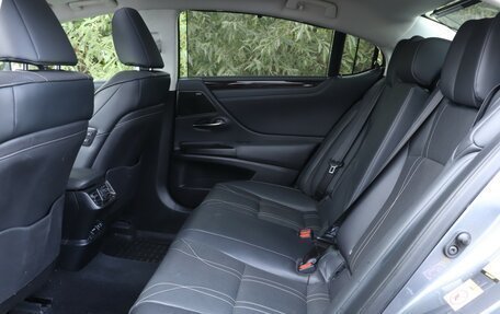 Lexus ES VII, 2019 год, 4 540 000 рублей, 10 фотография