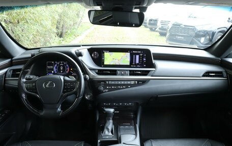 Lexus ES VII, 2019 год, 4 540 000 рублей, 12 фотография