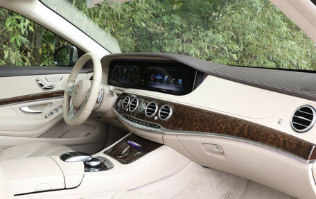 Mercedes-Benz S-Класс, 2018 год, 4 978 000 рублей, 9 фотография