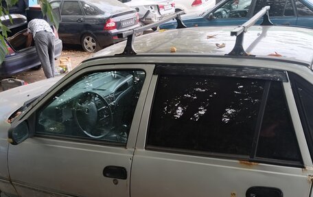 Daewoo Nexia I рестайлинг, 1999 год, 65 000 рублей, 2 фотография