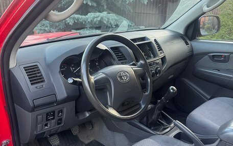 Toyota Hilux VII, 2012 год, 2 100 000 рублей, 5 фотография