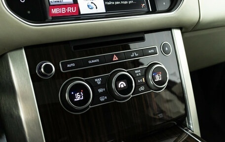Land Rover Range Rover IV рестайлинг, 2015 год, 4 200 000 рублей, 22 фотография