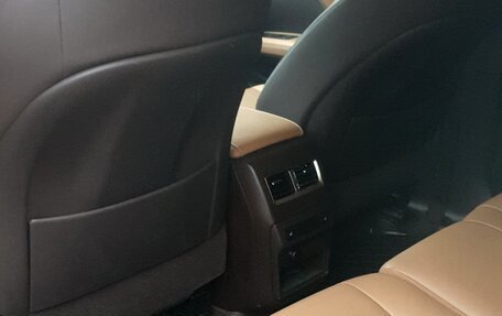 Lexus RX IV рестайлинг, 2019 год, 4 990 000 рублей, 12 фотография