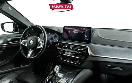 BMW 5 серия, 2021 год, 5 799 000 рублей, 9 фотография