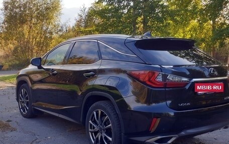 Lexus RX IV рестайлинг, 2019 год, 4 990 000 рублей, 14 фотография