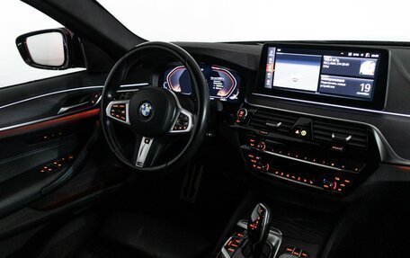 BMW 5 серия, 2021 год, 5 799 000 рублей, 25 фотография