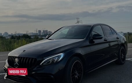 Mercedes-Benz C-Класс, 2016 год, 2 600 000 рублей, 2 фотография