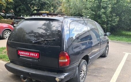 Chrysler Voyager III, 1997 год, 220 000 рублей, 3 фотография