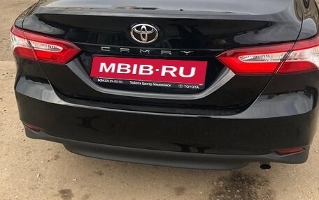 Toyota Camry, 2019 год, 2 700 000 рублей, 3 фотография