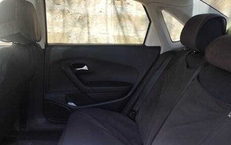 Volkswagen Polo VI (EU Market), 2011 год, 610 000 рублей, 6 фотография