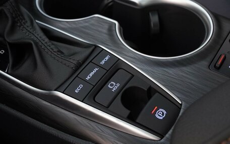 Toyota Camry, 2023 год, 4 700 000 рублей, 17 фотография
