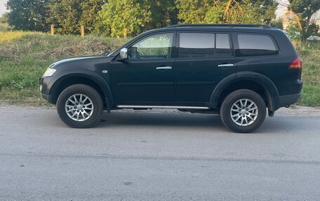 Mitsubishi Pajero Sport II рестайлинг, 2011 год, 1 300 000 рублей, 2 фотография