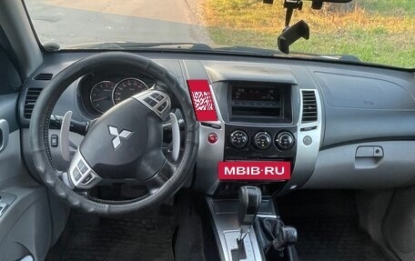 Mitsubishi Pajero Sport II рестайлинг, 2011 год, 1 300 000 рублей, 8 фотография