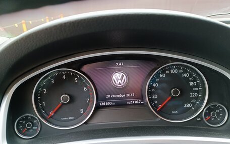 Volkswagen Touareg III, 2012 год, 2 650 000 рублей, 7 фотография