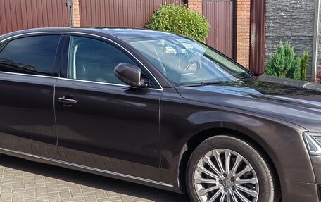 Audi A8, 2013 год, 1 530 000 рублей, 2 фотография