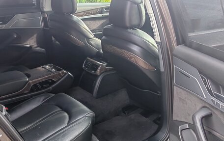 Audi A8, 2013 год, 1 530 000 рублей, 9 фотография