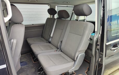 Volkswagen Caravelle T6 рестайлинг, 2019 год, 3 890 000 рублей, 6 фотография