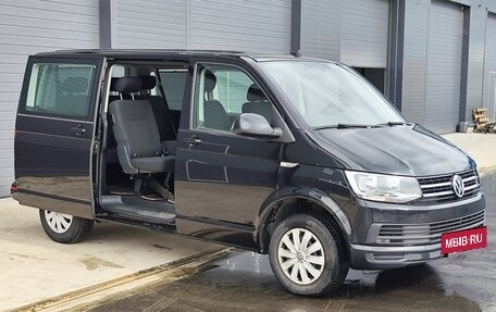 Volkswagen Caravelle T6 рестайлинг, 2019 год, 3 890 000 рублей, 12 фотография
