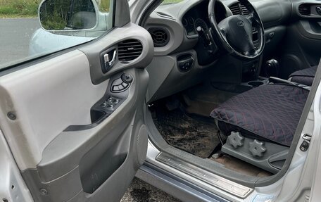 Hyundai Santa Fe III рестайлинг, 2005 год, 510 000 рублей, 9 фотография