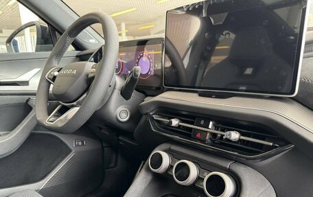 Skoda Kodiaq, 2025 год, 5 400 000 рублей, 17 фотография