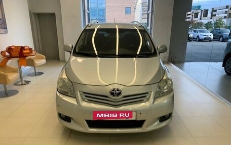 Toyota Verso I, 2012 год, 1 050 000 рублей, 2 фотография