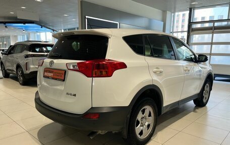 Toyota RAV4, 2013 год, 1 699 000 рублей, 5 фотография