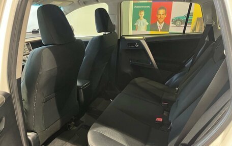 Toyota RAV4, 2013 год, 1 699 000 рублей, 12 фотография