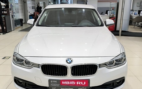 BMW 3 серия, 2018 год, 2 430 000 рублей, 2 фотография