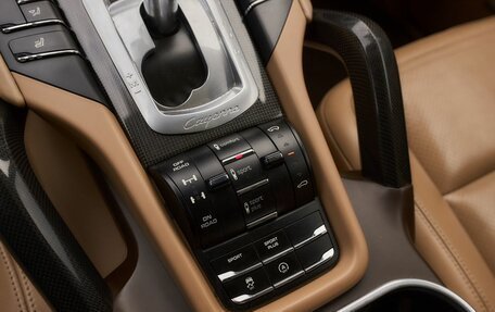 Porsche Cayenne III, 2015 год, 3 180 000 рублей, 8 фотография