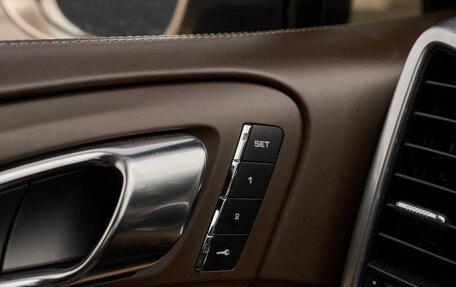 Porsche Cayenne III, 2015 год, 3 180 000 рублей, 11 фотография