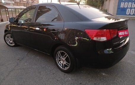 KIA Cerato III, 2009 год, 750 000 рублей, 5 фотография