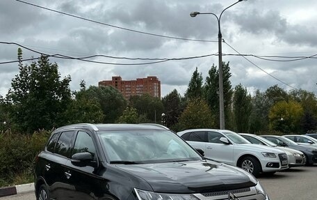 Mitsubishi Outlander III рестайлинг 3, 2020 год, 2 980 000 рублей, 1 фотография