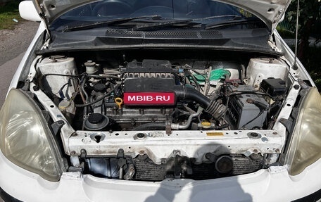 Toyota Vitz, 2002 год, 300 000 рублей, 10 фотография