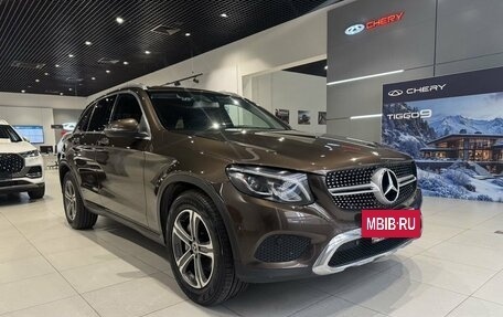 Mercedes-Benz GLC, 2017 год, 2 350 000 рублей, 3 фотография