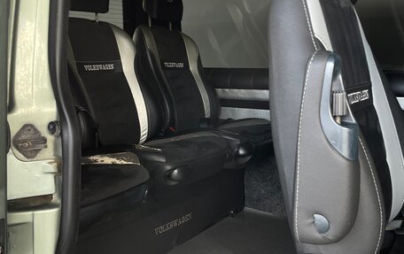 Volkswagen Transporter T5 рестайлинг, 2006 год, 1 100 000 рублей, 21 фотография