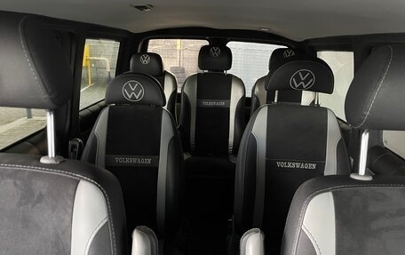Volkswagen Transporter T5 рестайлинг, 2006 год, 1 100 000 рублей, 24 фотография