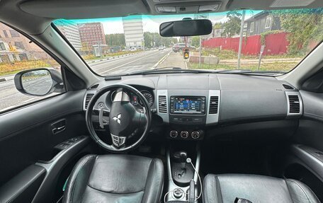 Mitsubishi Outlander III рестайлинг 3, 2012 год, 920 000 рублей, 6 фотография