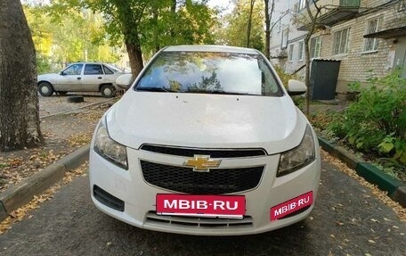 Chevrolet Cruze II, 2011 год, 590 000 рублей, 2 фотография