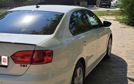 Volkswagen Jetta VI, 2013 год, 1 200 000 рублей, 6 фотография