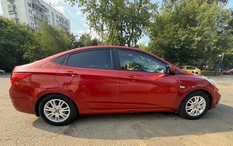 Hyundai Solaris II рестайлинг, 2011 год, 649 000 рублей, 8 фотография