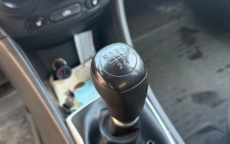 Hyundai Solaris II рестайлинг, 2011 год, 649 000 рублей, 10 фотография