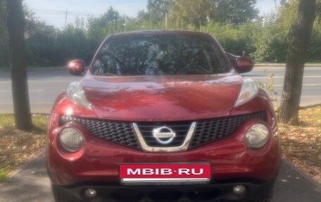Nissan Juke II, 2013 год, 1 100 000 рублей, 24 фотография